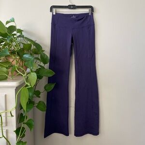 Athleta Relevation Flare Legging Low Rise; small